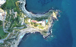 Náhled objektu Punta Chiarito Resort, Baia della Scanella, ostrov Ischia, Itálie a Malta