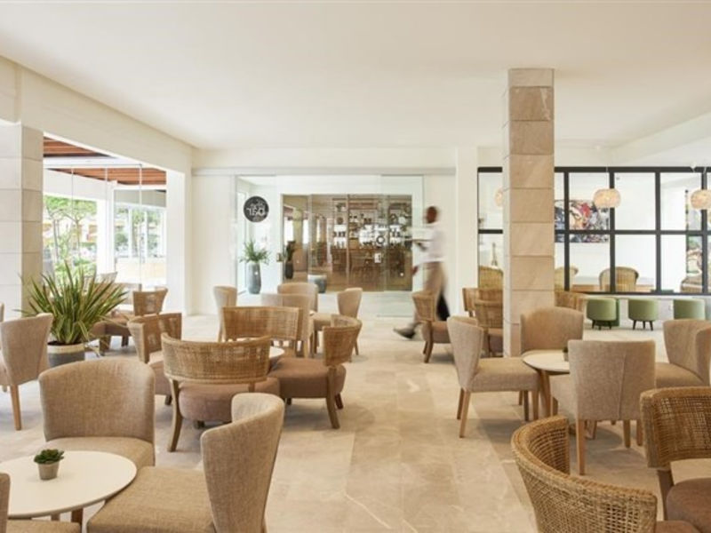 A10 Aparthotel Club Del Sol Resort & Spa