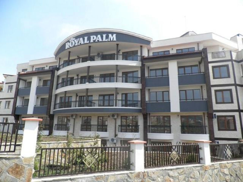 Royal Palm Apart Hotel
