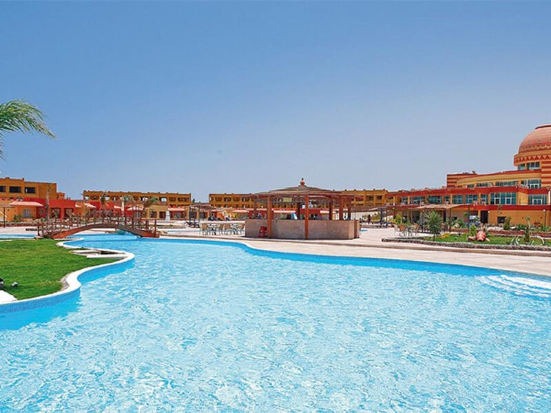 Abu Dabbab Beach & Resort