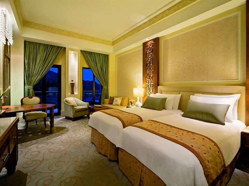 Al Bustan Palace Ritz Carlton