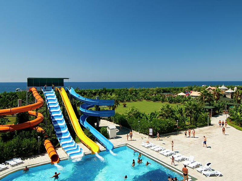 Funtazie & Active Amelia Beach Resort & Spa