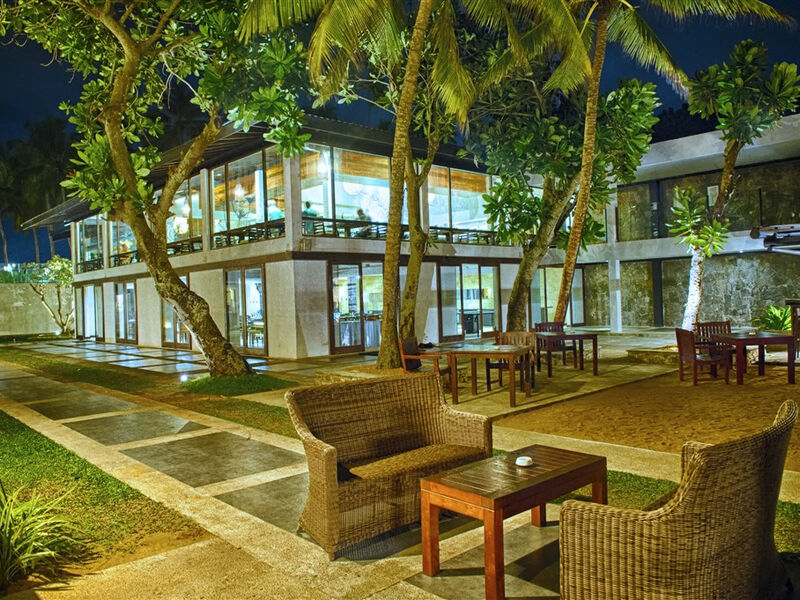 Hotel Avani Kalutara Resort