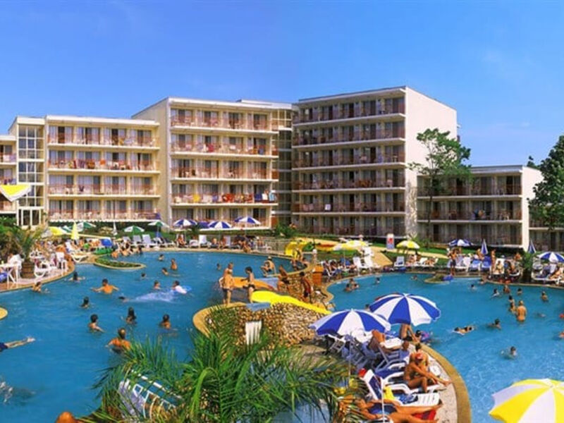 Casa Fora Beach Resort