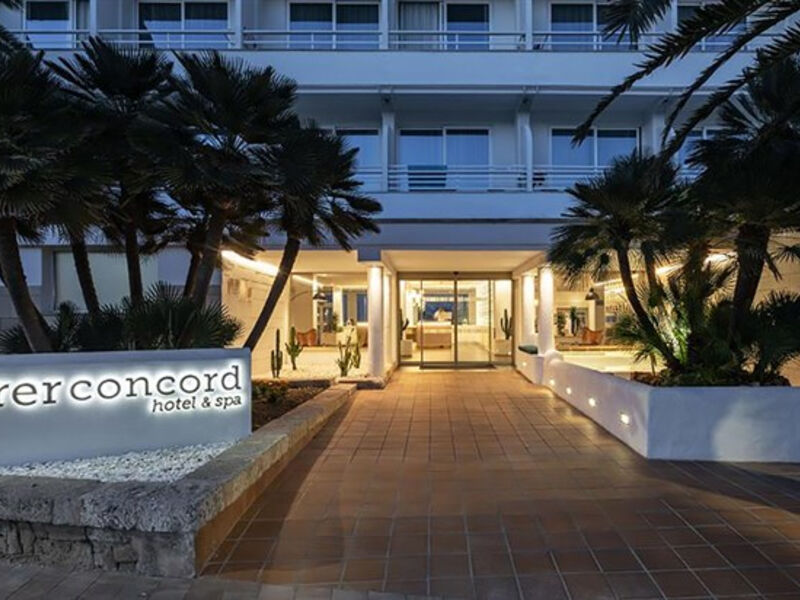 Ferrer Concord & Spa