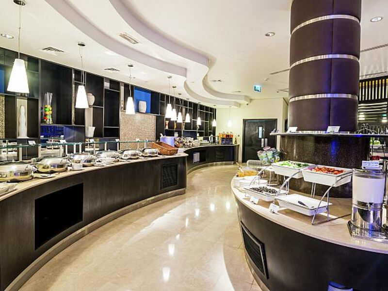 Holiday Inn Express Dubai - Airport
