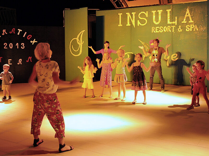 Insula Resort