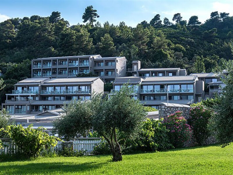 Kassandra Bay Resort & Spa