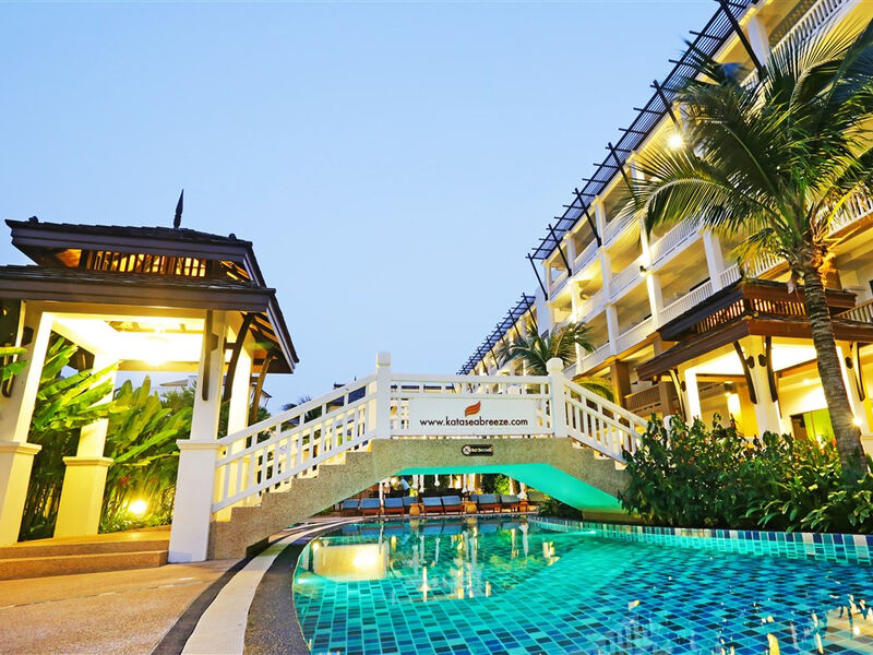 Kata Sea Breeze Resort