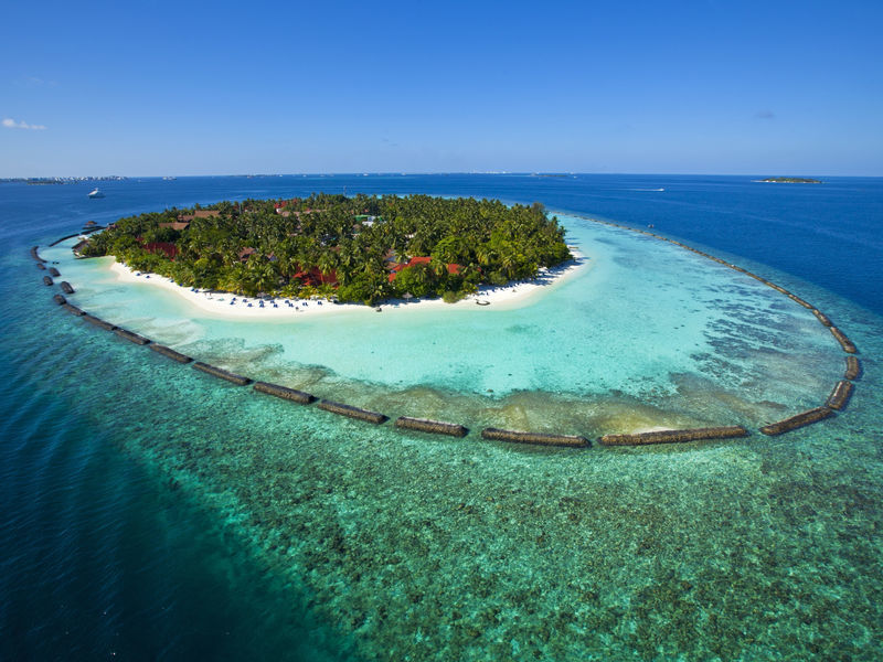 Kurumba Maldives - bungalovy