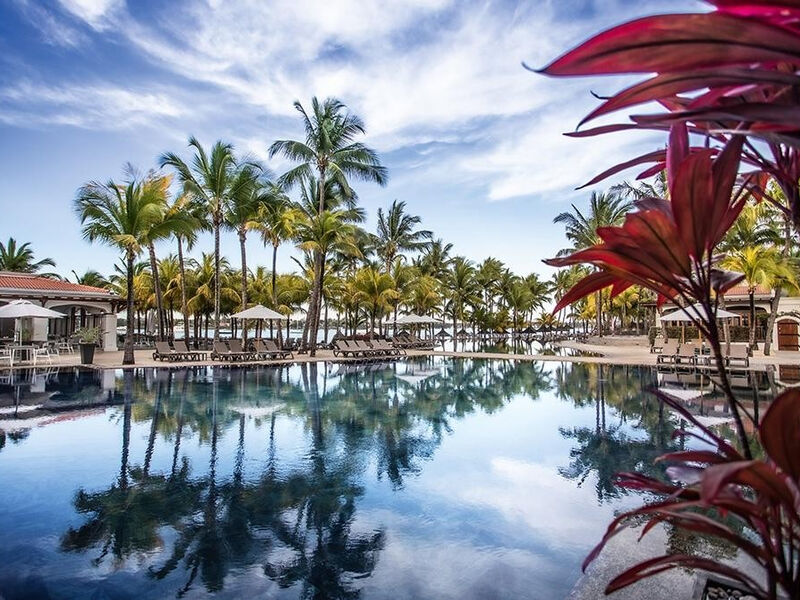 Mauricia Beachcomber Resort & Spa