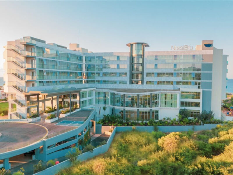 Hotel Nissiblu Beach Resort 