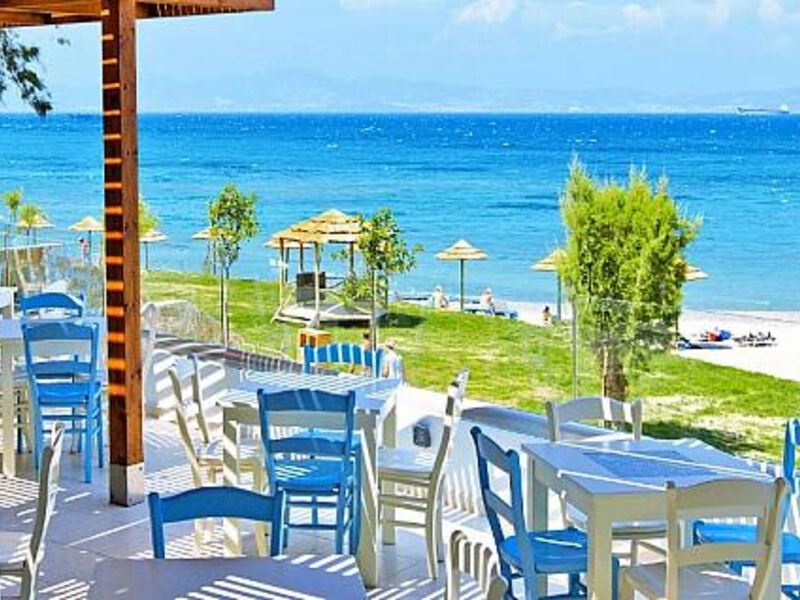 Oceanis Beach & Spa Resort Summer