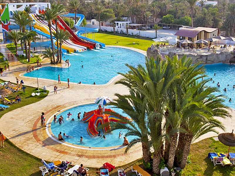 One Resort Jockey & Aquapark