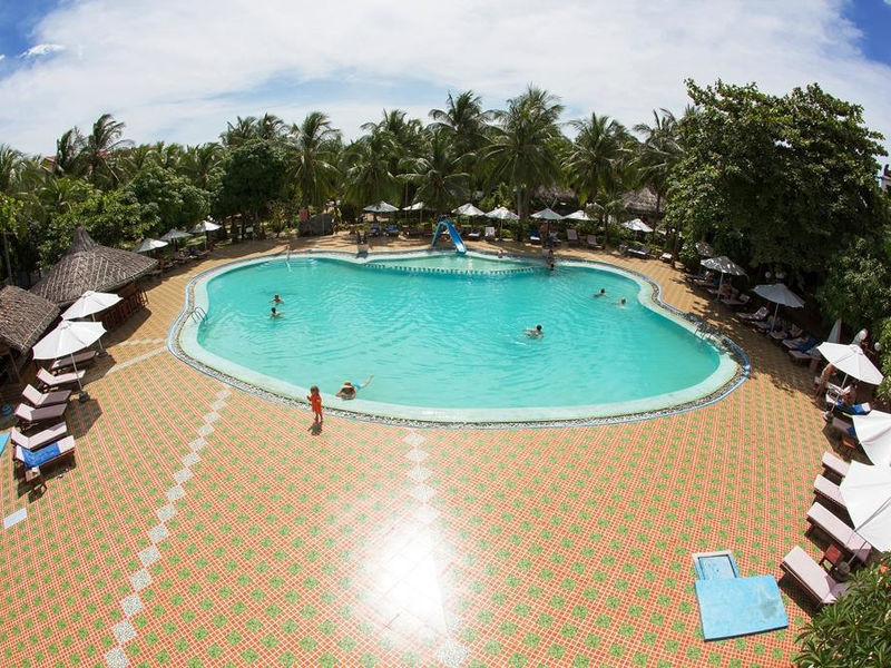 Palmira Beach Resort