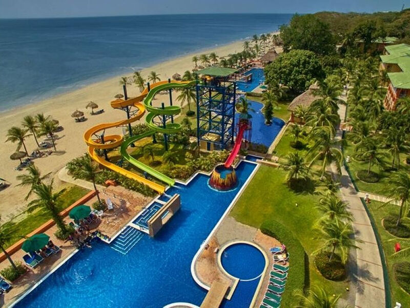 Royal Decameron Beach Resort