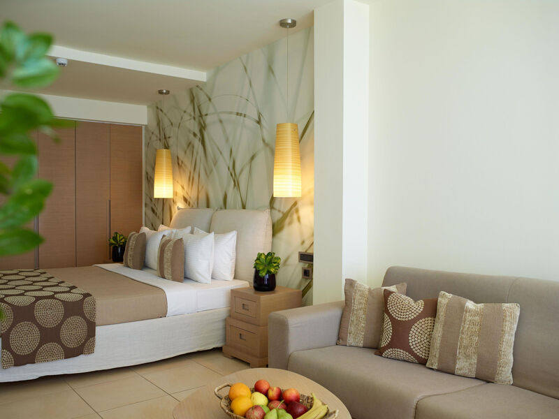 The Ixian Grand & Suites
