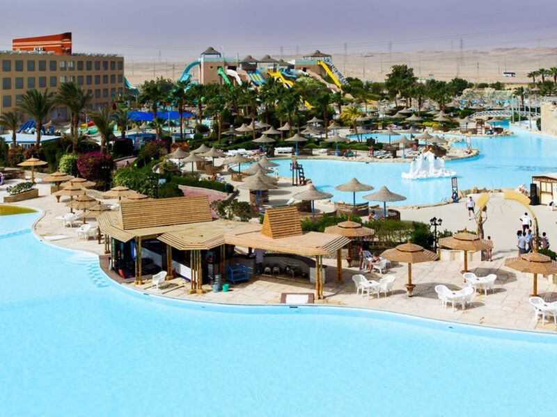 Titanic Resort & Aquapark