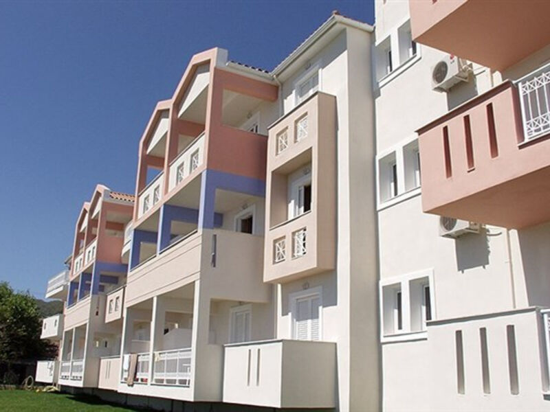Apartmánový Dům Xenos Kamara