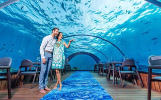 Náhled objektu Hurawalhi Island Resort, Lhaviyani Atol, Maledivy, Asie