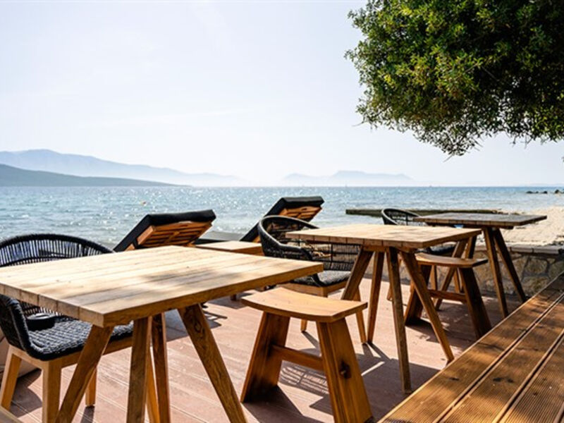 Agnadi Suites