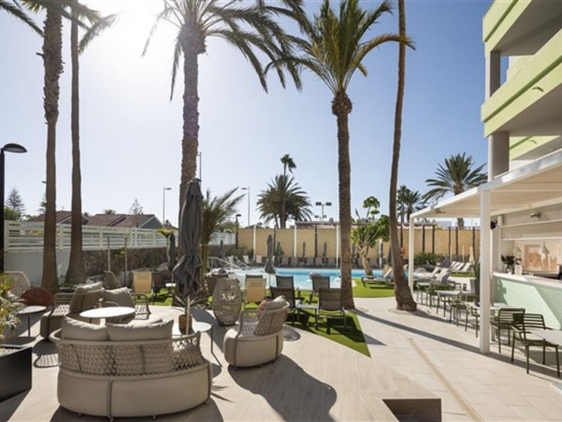 Anamar Suites