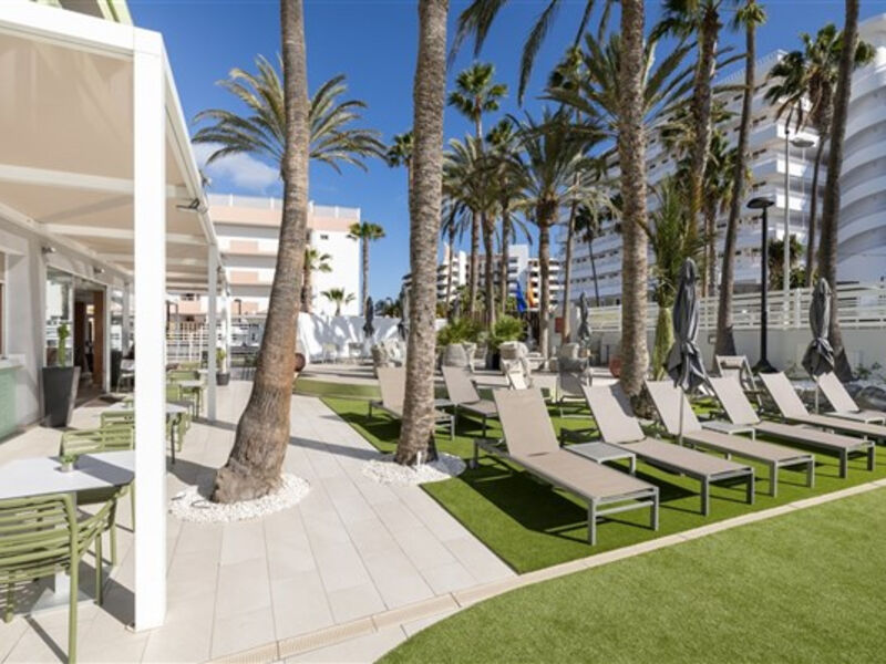 Anamar Suites
