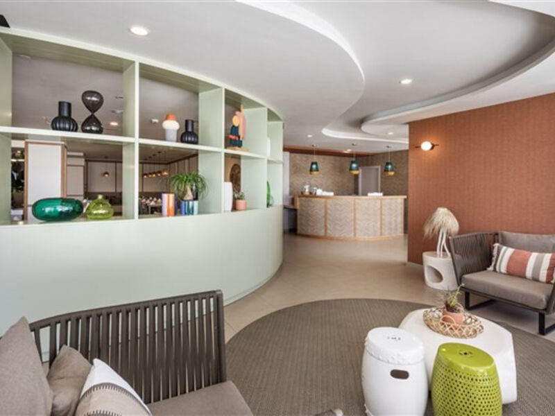 Anamar Suites