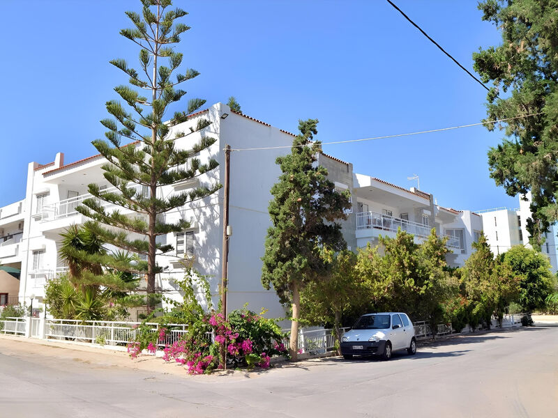 Anna Apartments