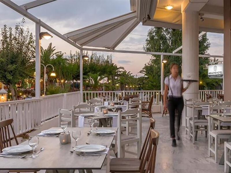 Aparthotel Ariadne