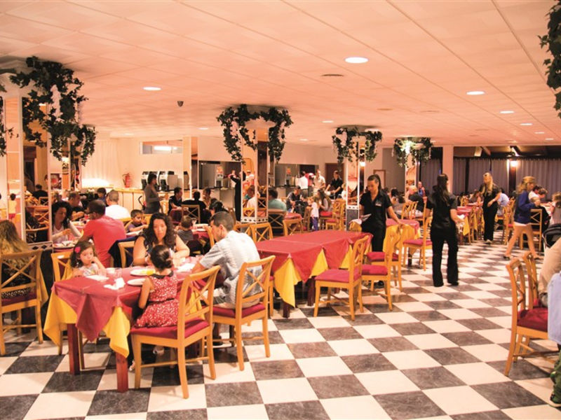 Carema Club Playa