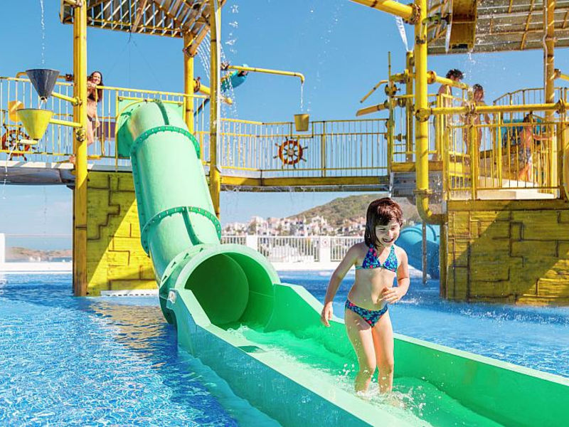Carema Club Resort