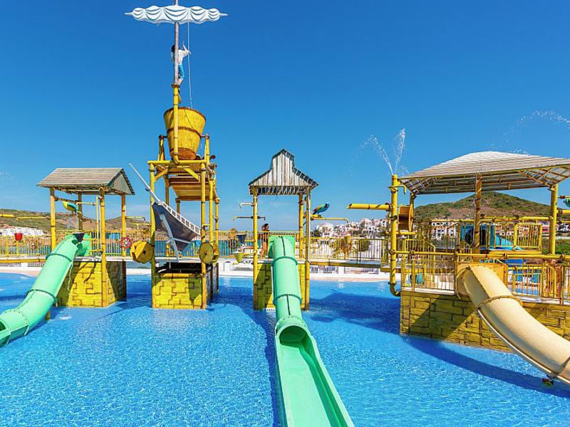 Carema Club Resort