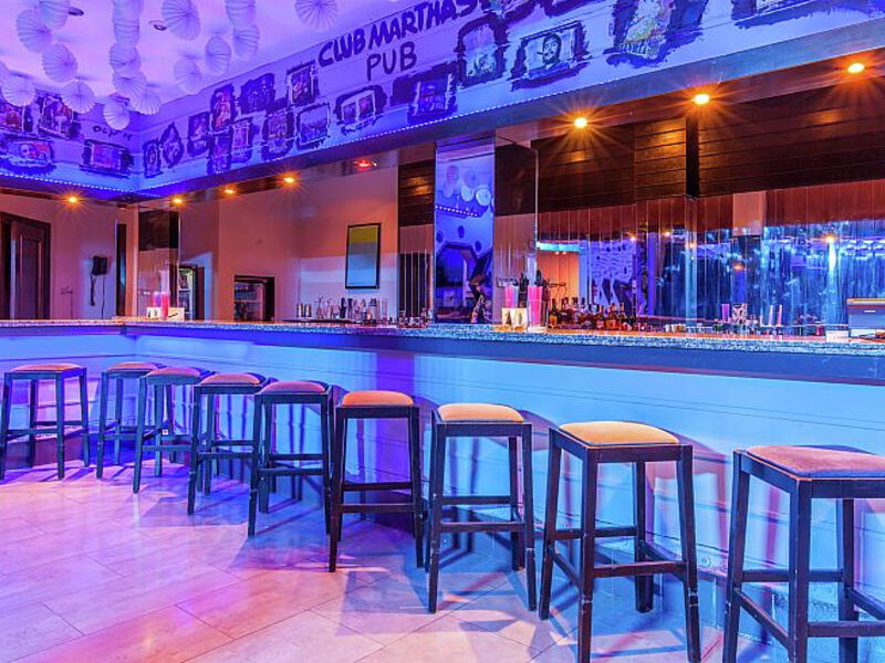 Blue Sea Club Martha’s