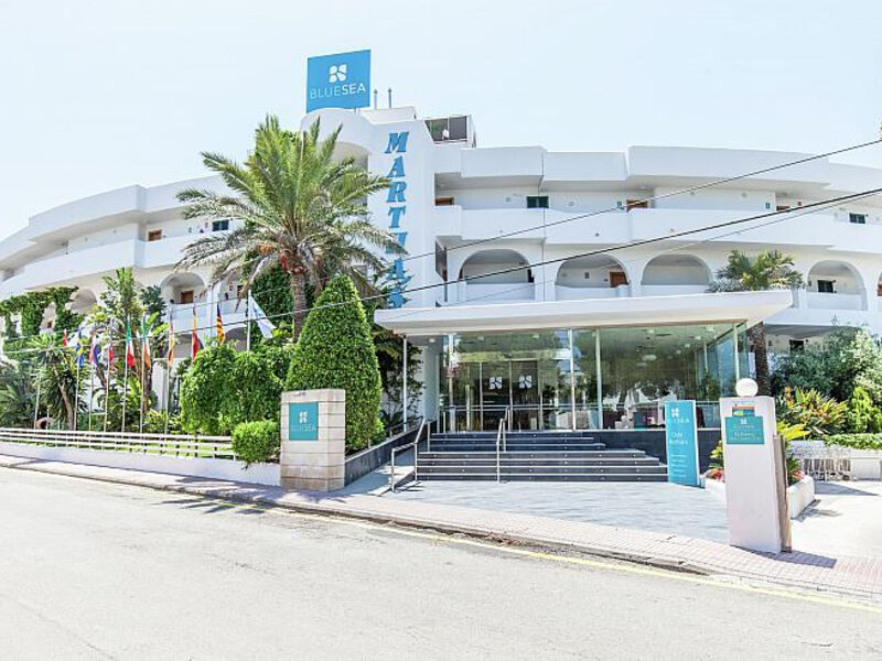 Blue Sea Club Martha’s