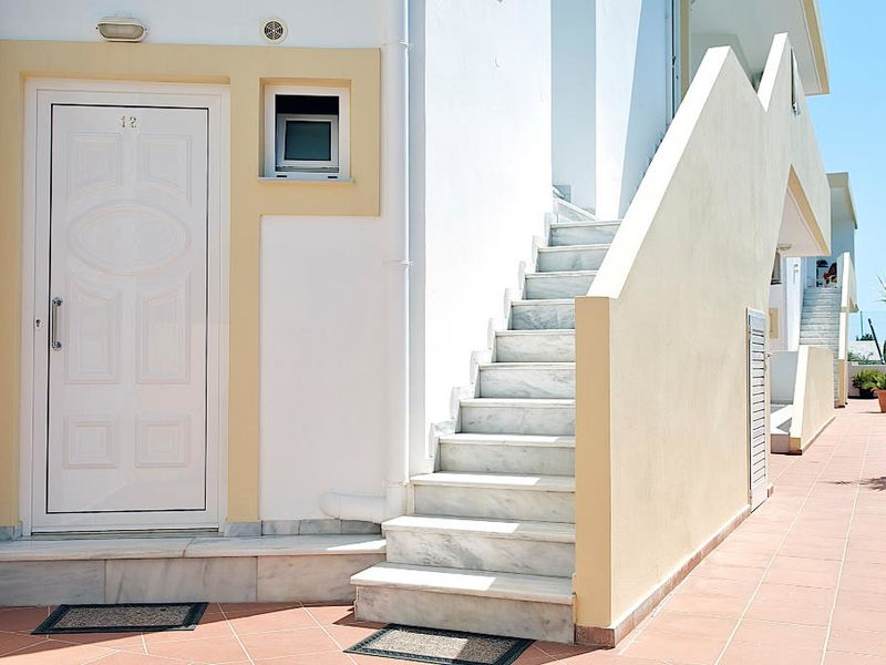 Elpida Apartments