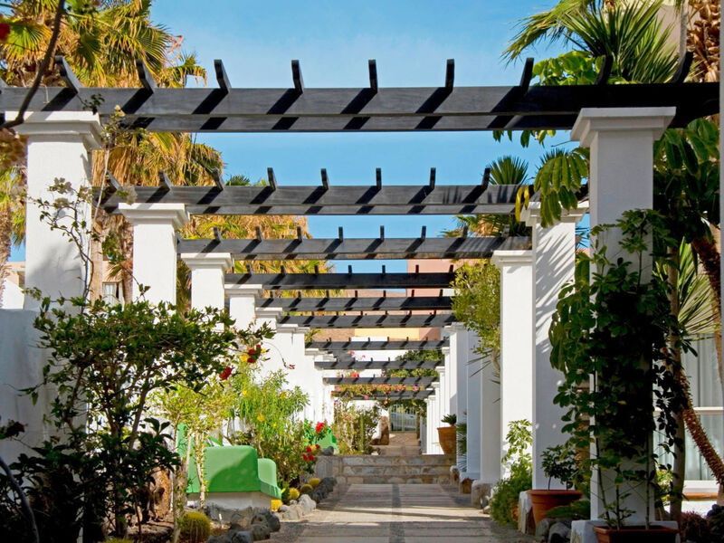 Esquinzo Y Monte Del Mar