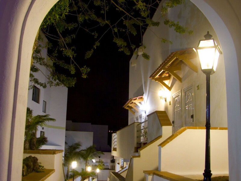 Esquinzo Y Monte Del Mar