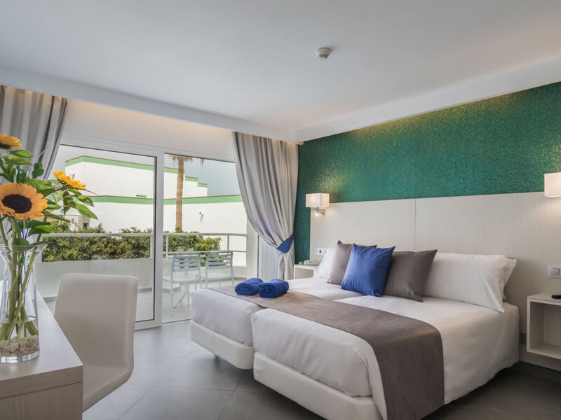 Esquinzo Y Monte Del Mar