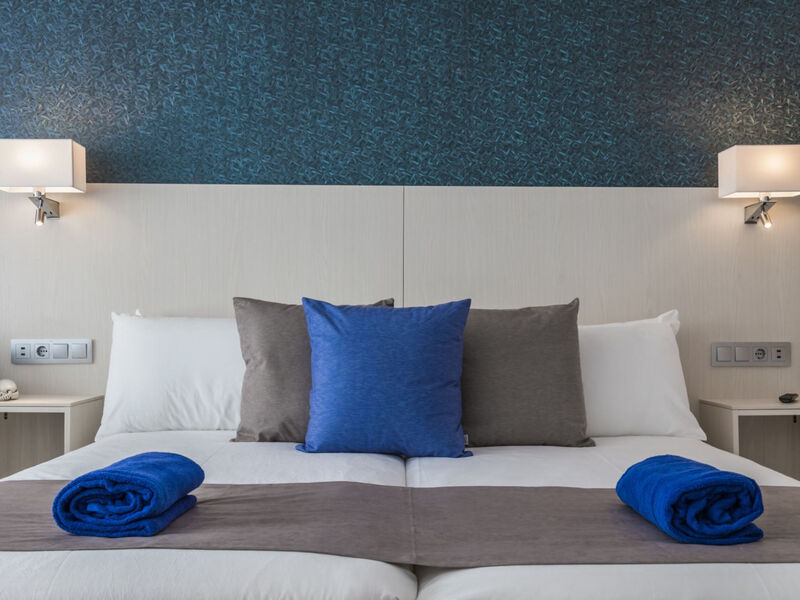 Esquinzo Y Monte Del Mar