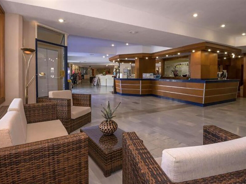 Aparthotel Hovima Santa Maria