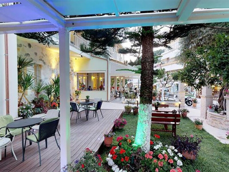 Aparthotel Maistrali