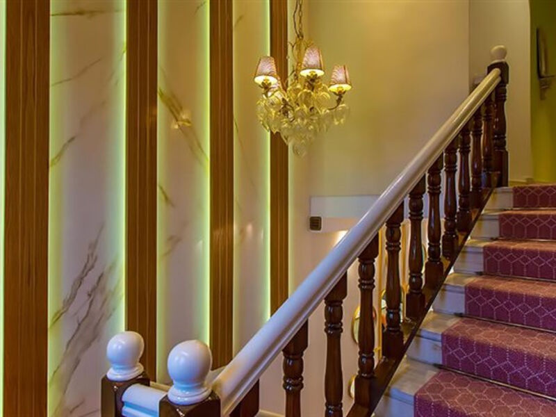 Aparthotel Maistrali