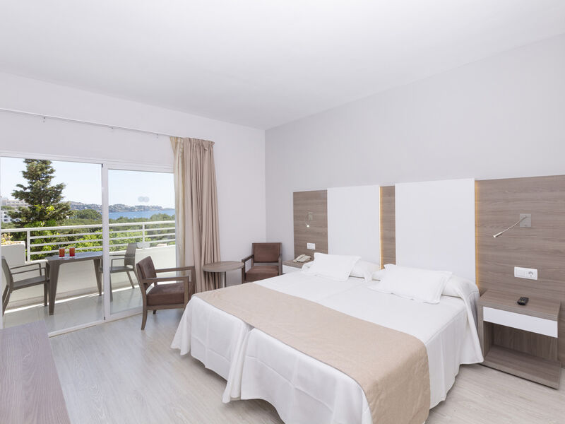 Mar Paguera & Spa
