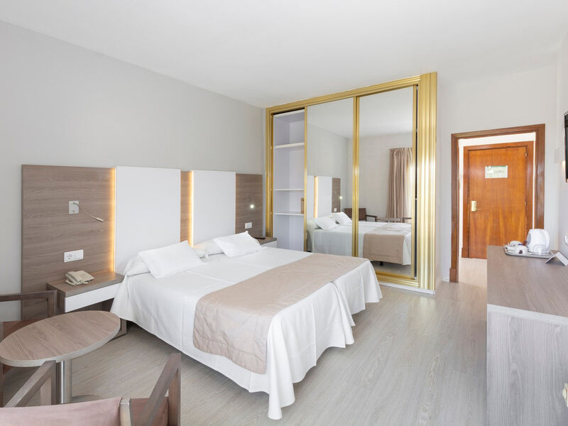 Mar Paguera & Spa