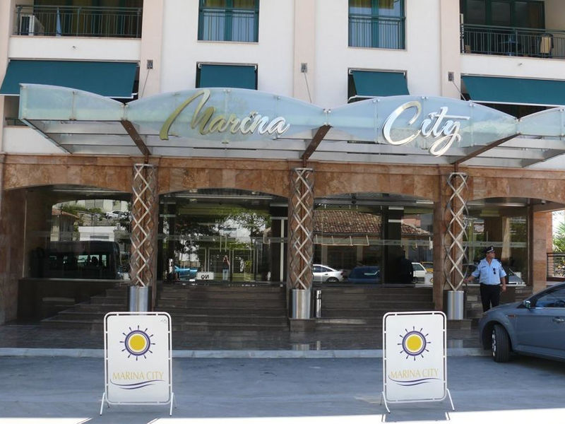 Marina City