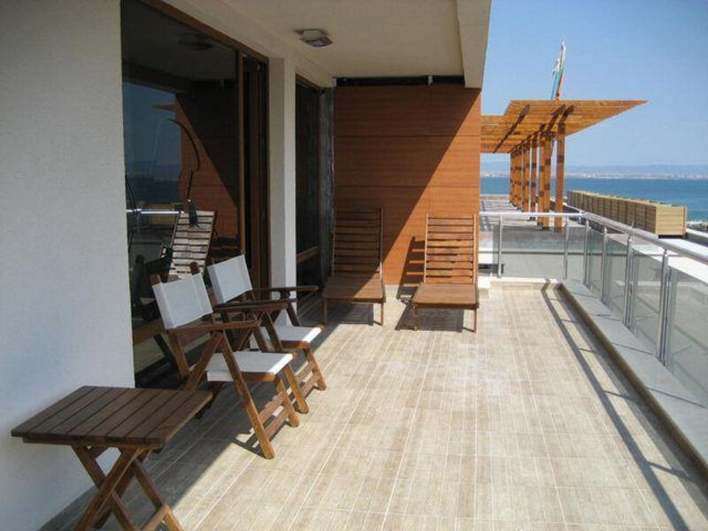 Pomorie Bay Apartments & Spa
