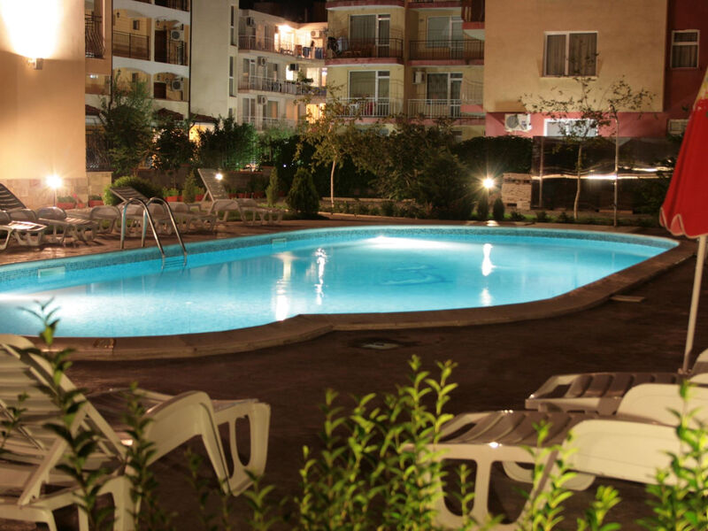 Hotel Rose Village