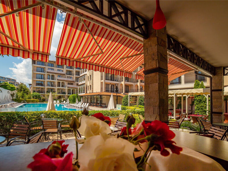 Hotel Rose Village