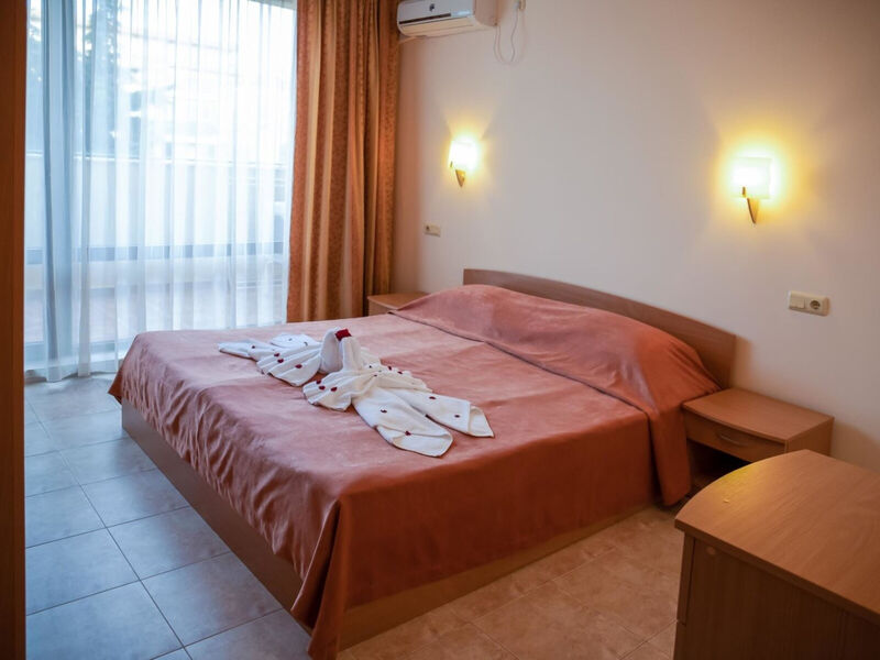 Hotel Rose Village